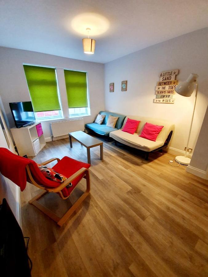 Beautiful 3 Bedroom House At The Sea Front - Amazing Location Southend-on-Sea Exterior foto